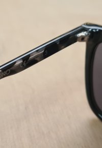 Komono JAY - Lunettes de soleil - black