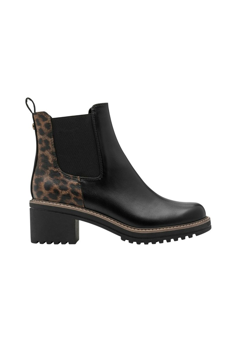 Bottines en cuir noir avec un panneau latéral en élastique à imprimé léopard, une semelle épaisse noire et une languette pour un enfilage facile.
