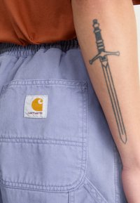 Carhartt WIP FLINT - Shorts - bay blue