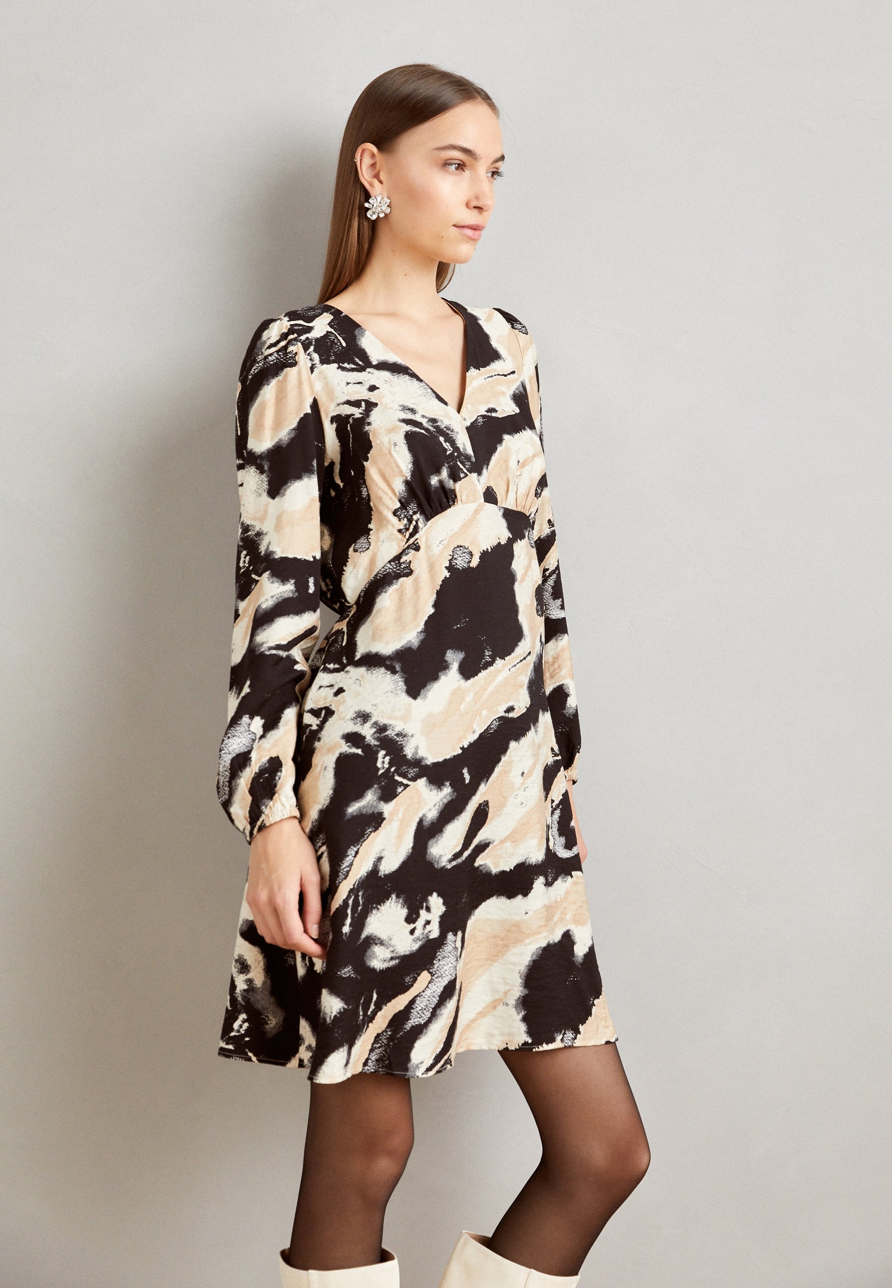 O´neill Vestido Midi Kimono Mix&Match Negro | Xtremeinn