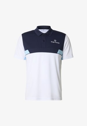 Polokošile s krátkým rukávem, tmavě modrým horním panelem, bílým spodním dílem, světle modrými akcenty a vyšívaným logem „Sergio Tacchini“ na hrudi.