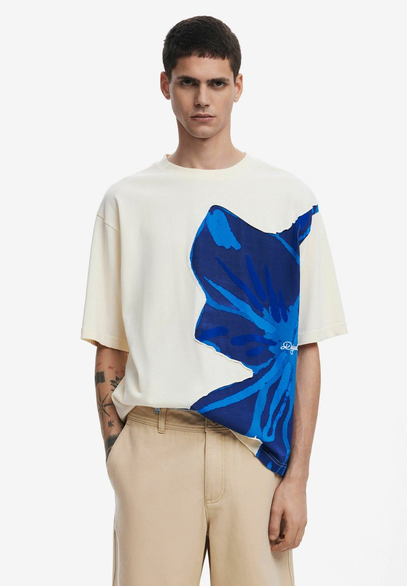 Desigual - SHORT-SLEEVE FLORAL  - T-shirt con stampa - beige, Ingrandire