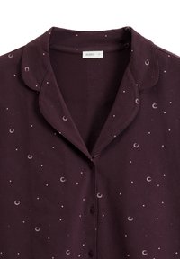 Ciemnofioletowa koszula o miękkiej fakturze, z kołnierzykiem i zapięciem na guziki, ozdobiona jasnymi kształtami półksiężyca i gwiazd.