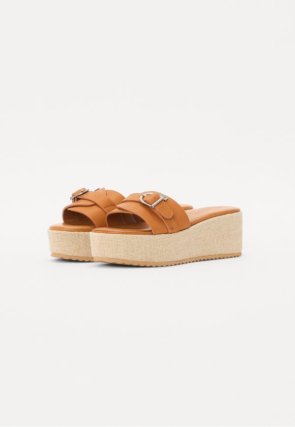 SENECA SLIDER WOMEN PLATFORM - Heeled mules - chipmunk3