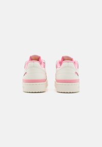 adidas Originals FORUM  - Sapatilhas - cloud white/bliss pink/spark