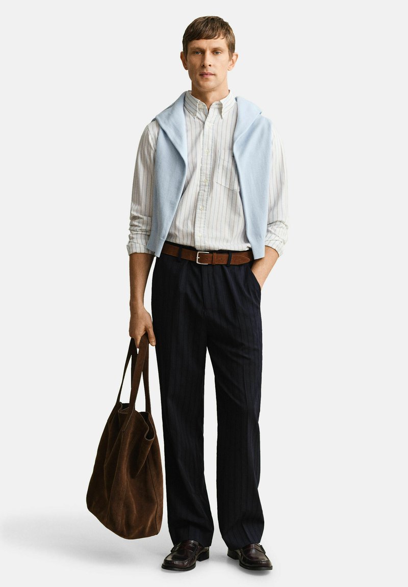 GANT STRIPED CLASSIC OXFORD - Košile - white