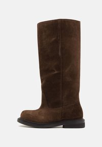 Selezionato, marrone