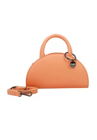 Borsa a mano in pelle arancione con un design solido e curvato. Caratterizzata da un manico superiore, una tracolla removibile e un'etichetta tonda in metallo con logo.