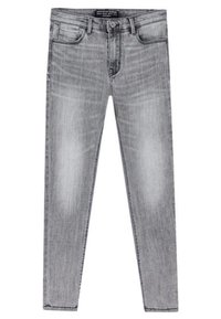 Jeans gris ajustados de mezclilla, con patrones deslavados, cinco bolsillos y cierre de botón en la cintura.