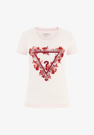 Różowy bawełniany t-shirt z krótkim rękawem, ozdobiony czerwonym kwiatowym trójkątnym nadrukiem z białym napisem na środku.
