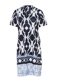 Korte mouwen jurk met een geometrisch patroon in marineblauw en wit, met een lichtblauwe rand aan de zoom. De stof lijkt glad en lichtgewicht te zijn.