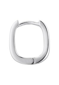 Orecchino a cerchio quadrato in argento con superficie liscia e lucida e chiusura con gancio su sfondo bianco.