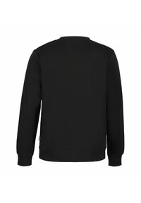 Felpa nera a girocollo, realizzata in tessuto morbido, presenta maniche lunghe e polsini a costine. Texture liscia con orlo dritto. Nessun marchio visibile.