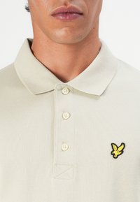 Lyle & Scott Pólóing - grey taupe