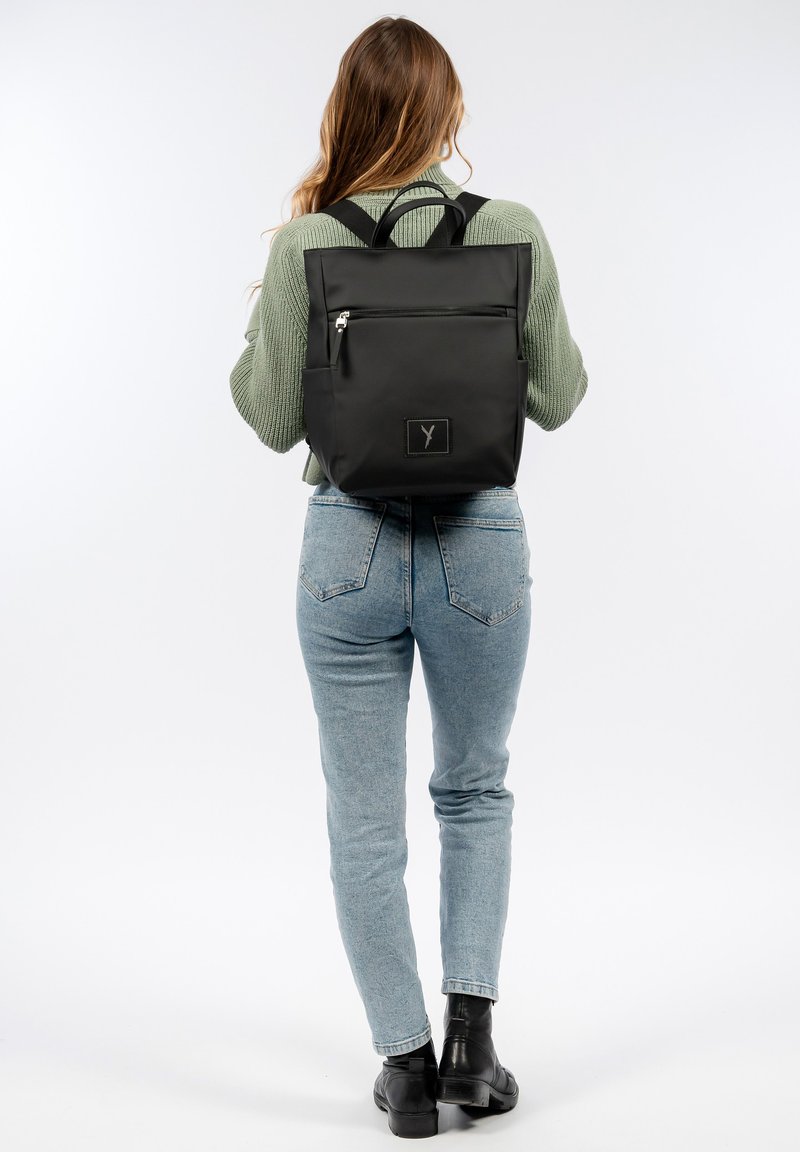 SURI FREY TOMMY Rucksack black/black Zalando.ie