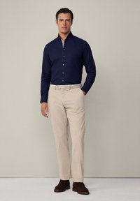 Hackett London Košeľa - navy