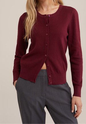 Vest - mottled dark red