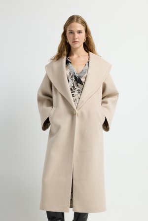 adL Mantel - beige