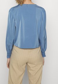 ONLY Blus - blue