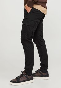 Jack & Jones Kapsáče - black
