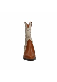 Botte de cowboy en cuir marron avec une tige en textile crème présentant des coutures décoratives et un design à bout pointu.