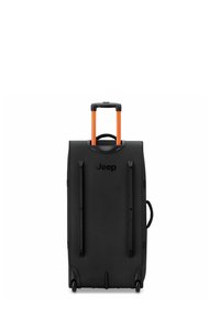 Maleta negra con ruedas y asa telescópica naranja, con una textura suave y un destacado logo de Jeep. Diseñada para la durabilidad y la funcionalidad.
