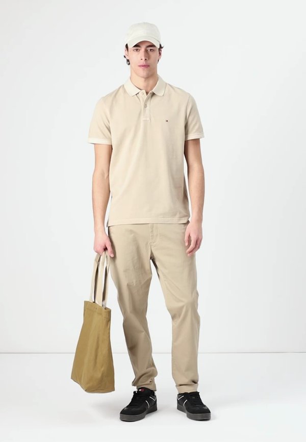 REGULAR FIT - Polo shirt - sandalwood2