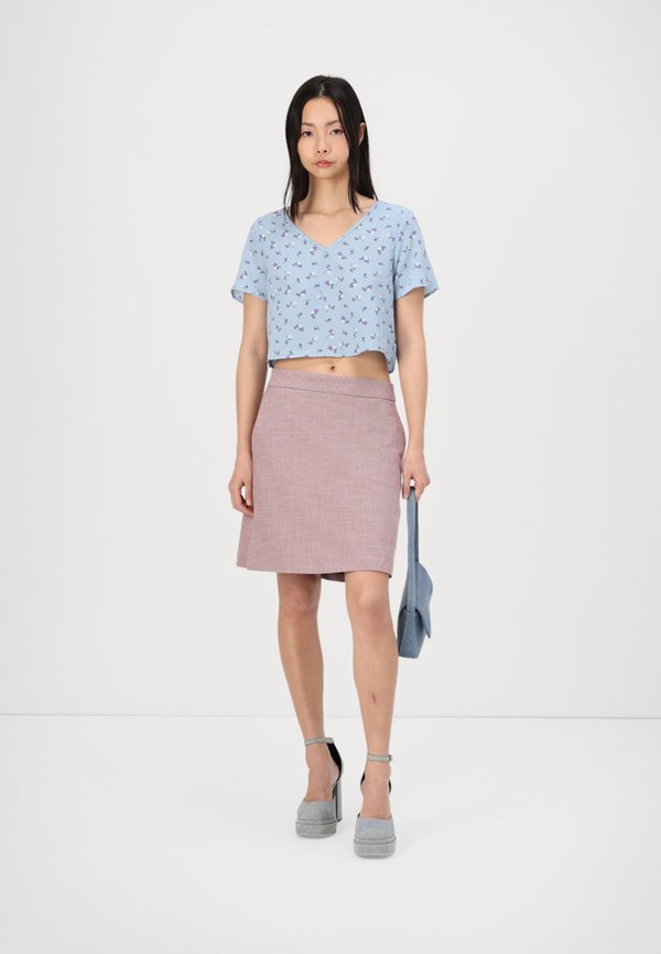 NMCLARA V NECK  - Blouse - cerulean4