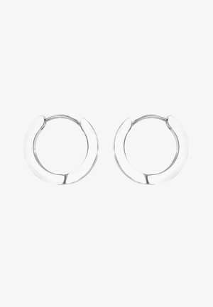 Sølvøreringe med en rund design, glat tekstur og en sikker låsefunktion. Har en sømløs, minimalistisk stil.