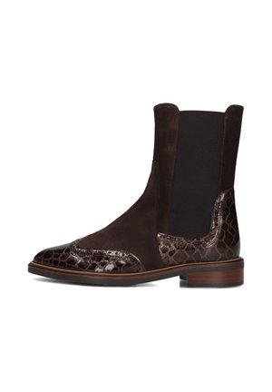 Bruine suede enkellaarsjes met elastische zijpanelen en glanzende croco-patroon leren accenten. Stevige houten hak. Ronde neusontwerp.