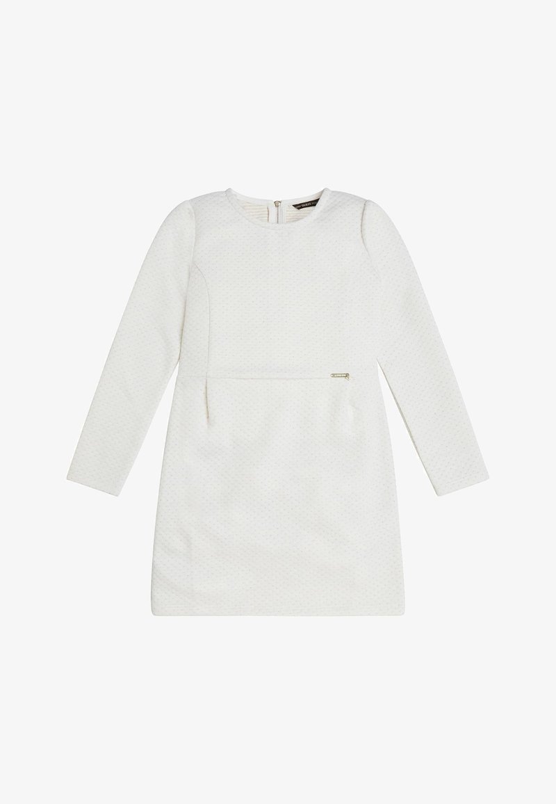 Robe blanche à manches longues avec une texture subtilement à pois, col rond, fermeture éclair au dos et petit détail de poche zippée horizontale à la taille avant.