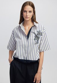 EMBROIDERED STRIPED - Overhemdblouse - navy
