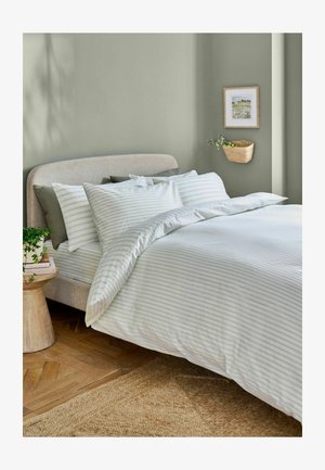 Next, REVERSIBLE DUVET COVER AND PILLOWCASE SET UNISEX - Pościel