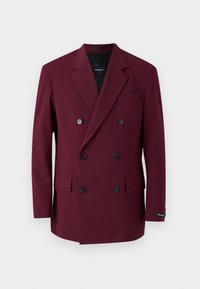 Blazer bordeaux doppiopetto con bottoni neri, rever a prefetto e due tasche frontali. Tessuto morbido con un design strutturato.
