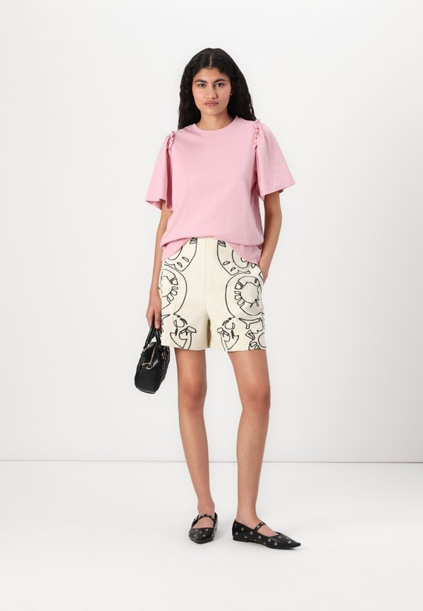 OBJMAPLE WIDE - Denim shorts4