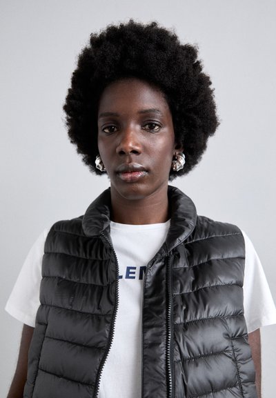 ASPESI GILET WENDY - Strukirani kaput - nero