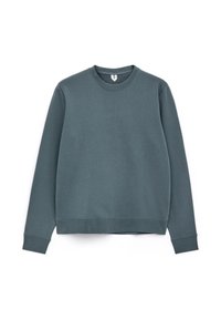 Unselected, dusty blue