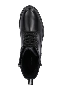 Czarne skórzane botki za kostkę o gładkiej powierzchni, okrągłym nosku, zawiązywane, z bocznym zamkiem błyskawicznym. Posiadają wyściełany kołnierz oraz teksturowaną podeszwę.