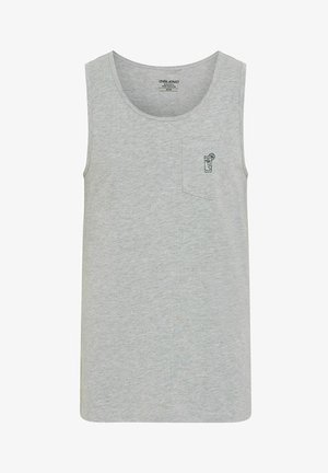 Hallitusseente lõigatud hall T-särk, valmistatud puuvillaseguste kangastega, ümarate kaelustega ja väikese taskuga dekoratiivse joogigraafikaga.