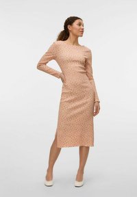 Vero Moda VMJULIA MID - Denní šaty - evening sand