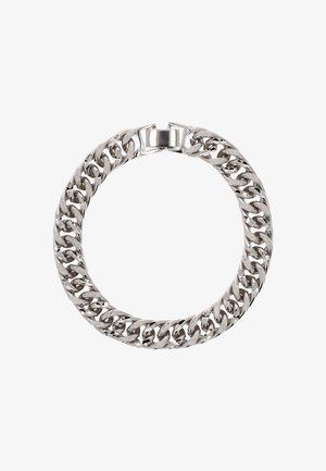 Zilveren metalen kettingarmband met in elkaar grijpende schakels, een gepolijste afwerking, een stevige sluiting en een gladde textuur.