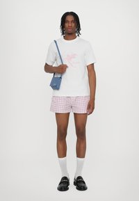 Fiorucci CUPID PRINT REGULAR FIT UNISEX - Print T-shirt - white