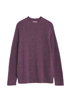 Ljubičasti pleteni pulover s okruglim izrezom, dugim rukavima i rebrastim rubom. Ima teksturirani uzorak s višebojnim točkicama širom.