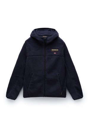 Marineblauwe fleecejack met een rits, capuchon, zijzakken en een klein logo-patch met een vlag op het borstgebied. Zacht, gestructureerd materiaal.