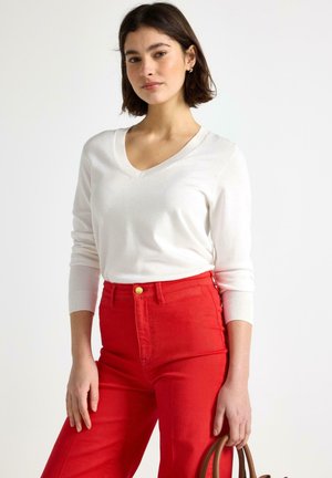 V-NECK  - Maglione - off white