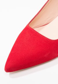 Unisa Escarpins - red