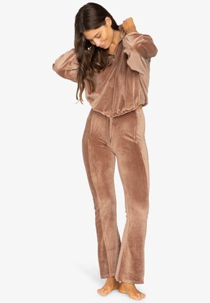 GOOD DAY - Trousers - sweet earth