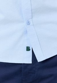 Non sélectionné, bleu clair