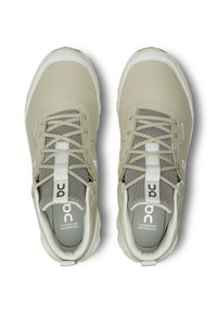 Cloudroam veekindlad jalanõud, millel on helesinine sünteetiline pealismaterjal, hallid võrgupaneelid, embosseeritud valge logo ja kontrastne valge tald.