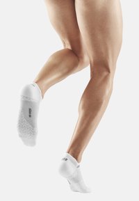 CEP ULTRALIGHT COMPRESSION SOCKS NO SHOW MEN - MADE IN GERMANY - Socken - white